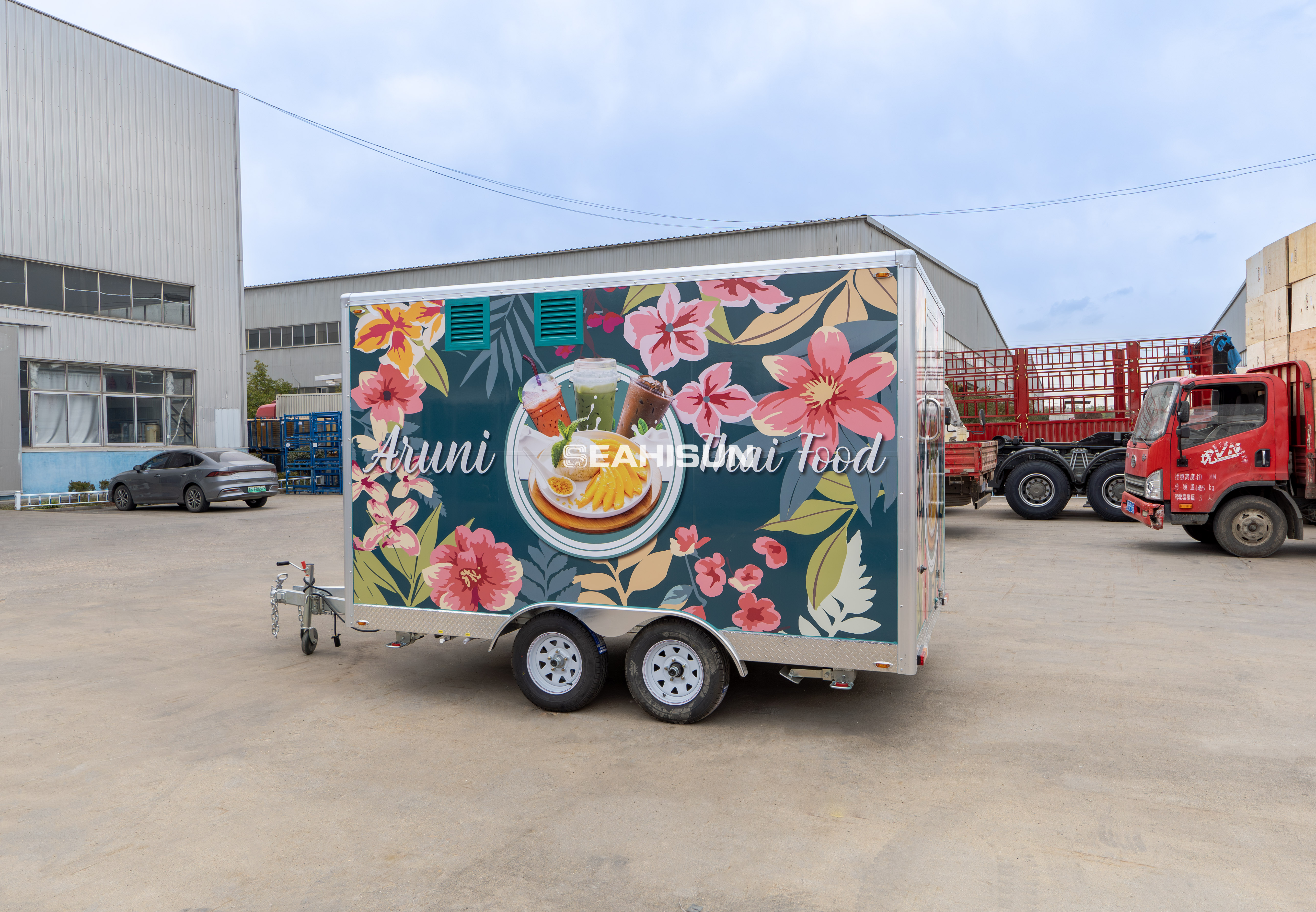 专业流动餐车供应商|定制餐饮车、批量采购和售后支持 — 新和盛